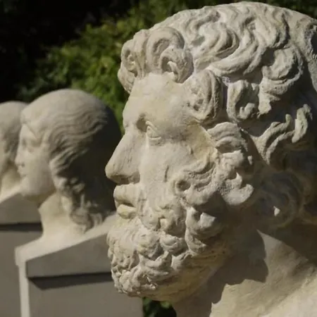 Haus Am Berg Trèves