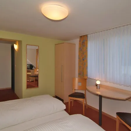 Отель Haus Am Berg