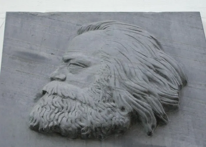 Hotel Haus Am Berg Trier