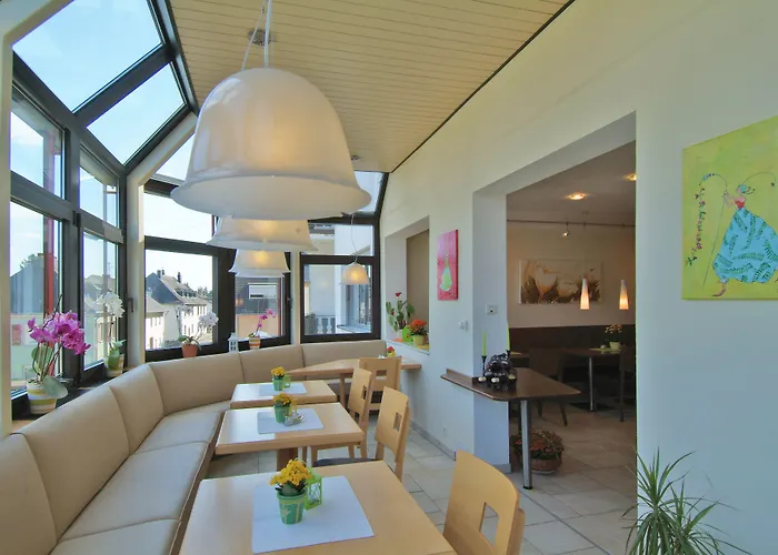 Haus Am Berg Szálloda Trier