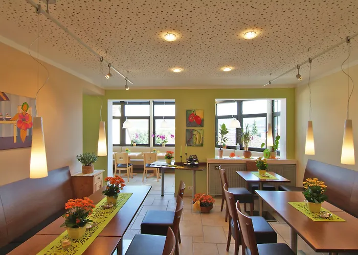 Haus Am Berg Szálloda 2*